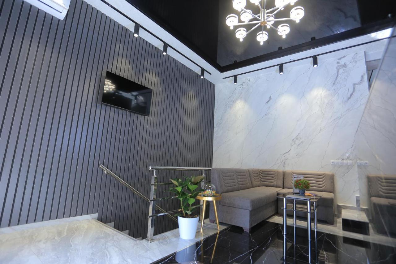 Hayot Plaza Hotel Yunusobod Bagian luar foto